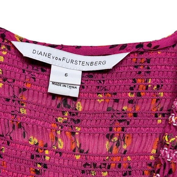Diane Von Furstenberg DVF Silk Wrap Smocked Ditsy Floral Pink Midi Dress 6 - Picture 7 of 16